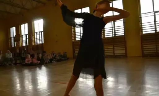 Zdjęcia z występu tańca towarzyskiego